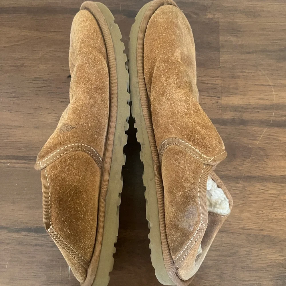 UGG Kenton Slipper Fleece Lined Stay Warm Athleisure Sz 9